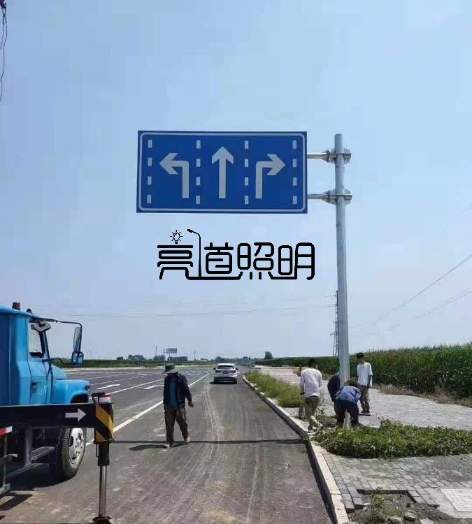 遼寧轉(zhuǎn)彎指示牌立桿F桿